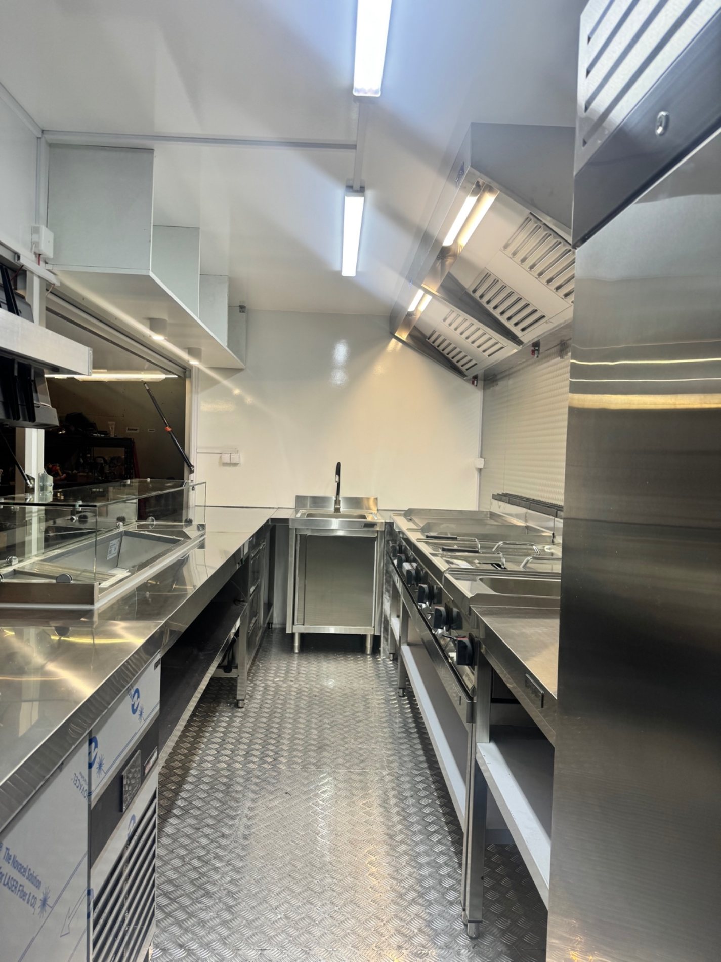 Neuer Foodtruck Ausbau